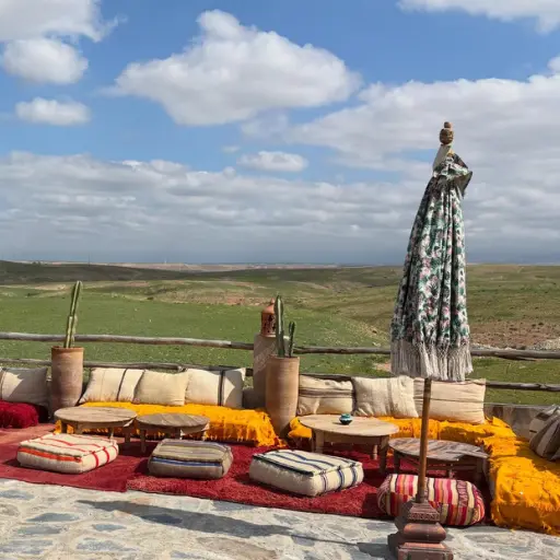 Une Nuit Sous les Étoiles dans le Désert d’Agafay – Mon Expérience avec Marrakech Desert Spirit
